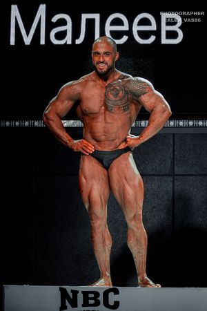 CLASSIC PHYSIQUE